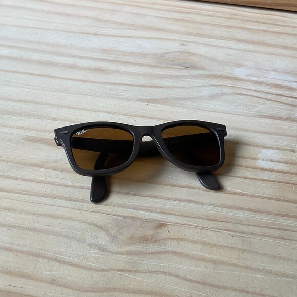 RAY-BAN Dark Brown Sunglasses - Picture 1 of 6